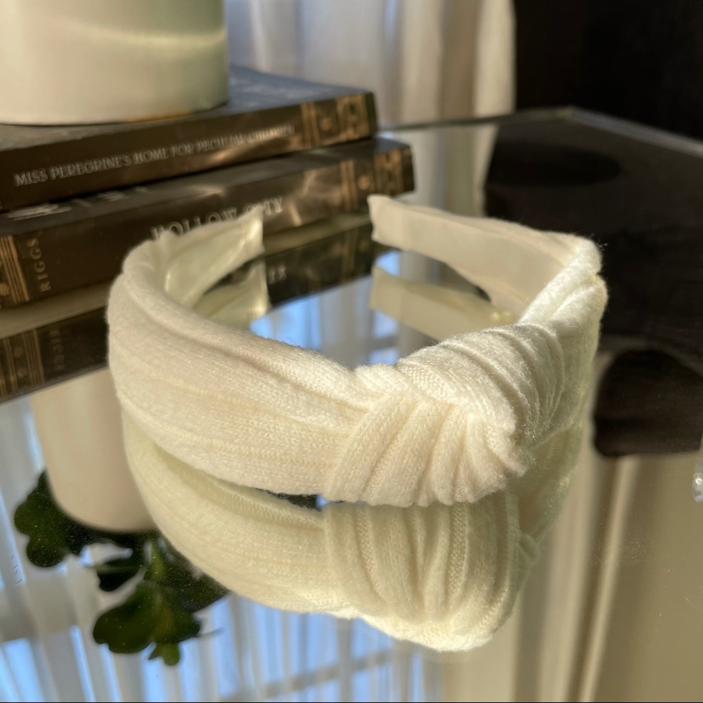 Cream Knit Headband